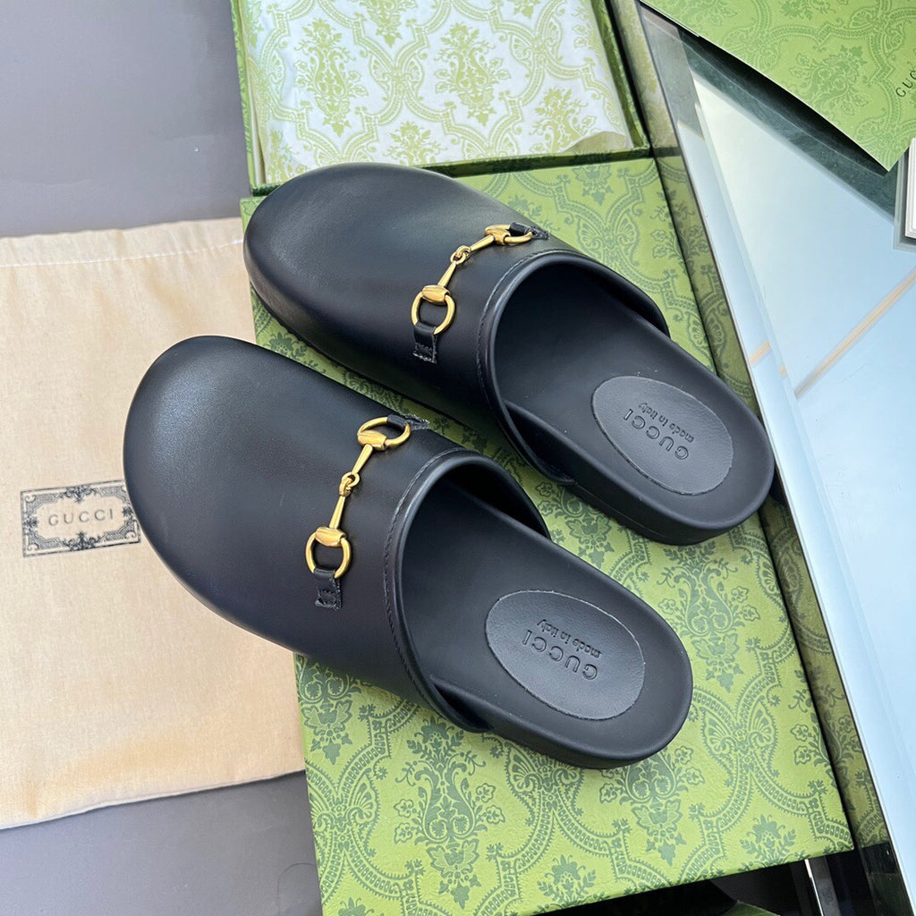 Z2YB26 Popular Slippers