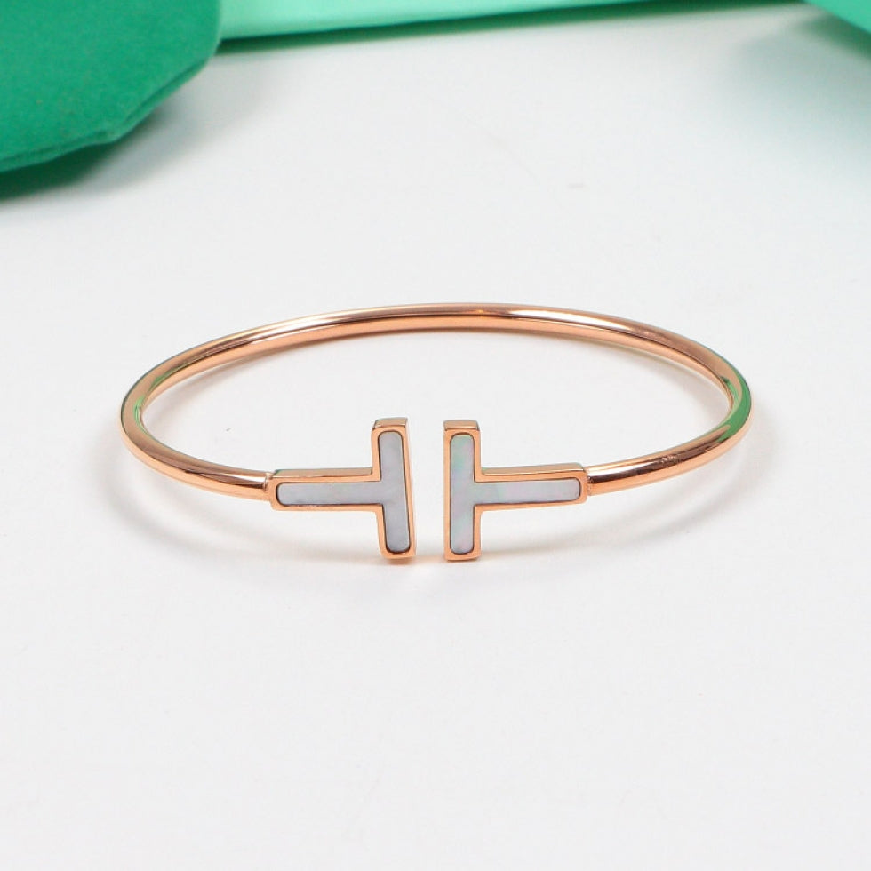 X2B60T1K  Popular Bracelets
