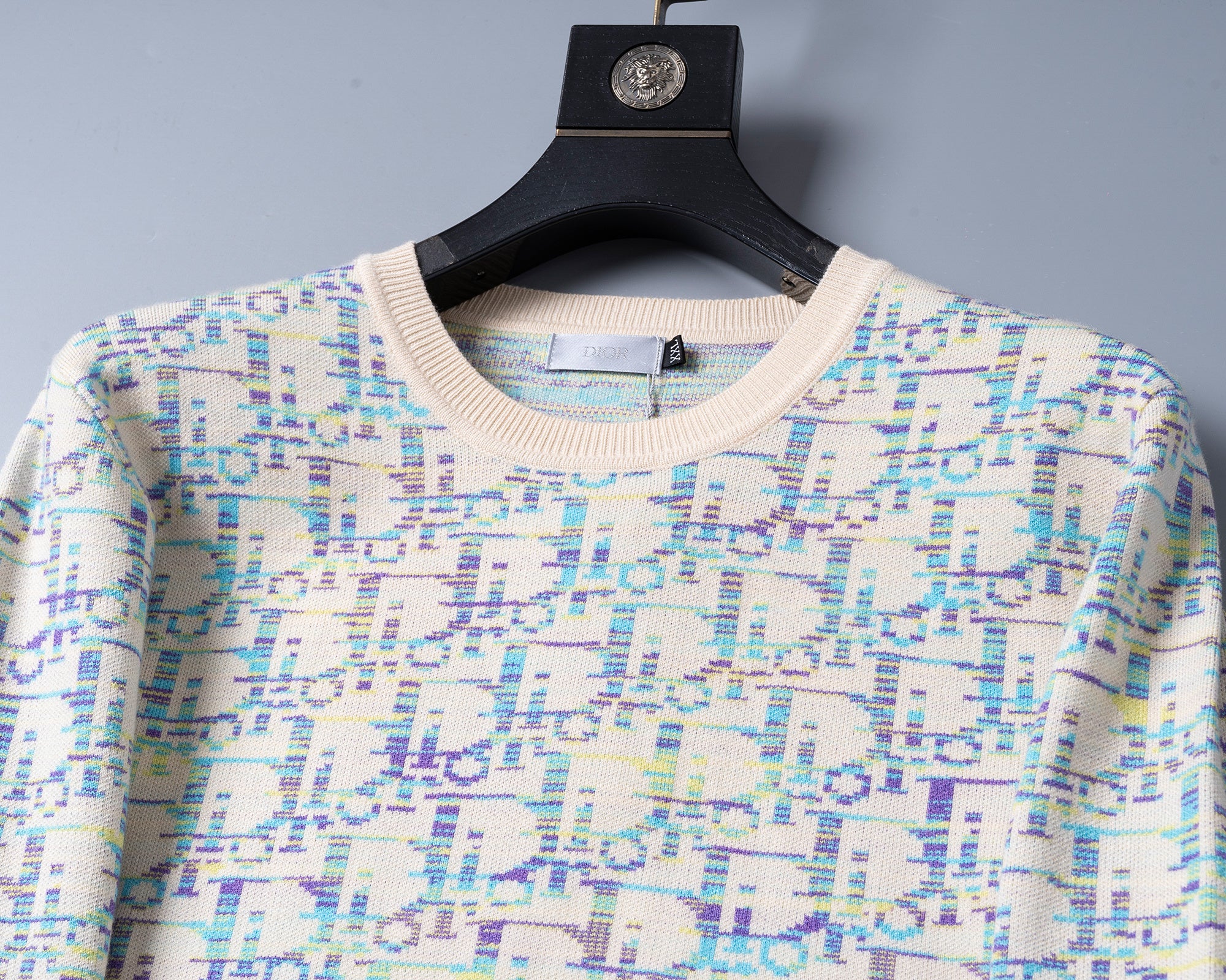 U1Z85D114 Popular Sweaters