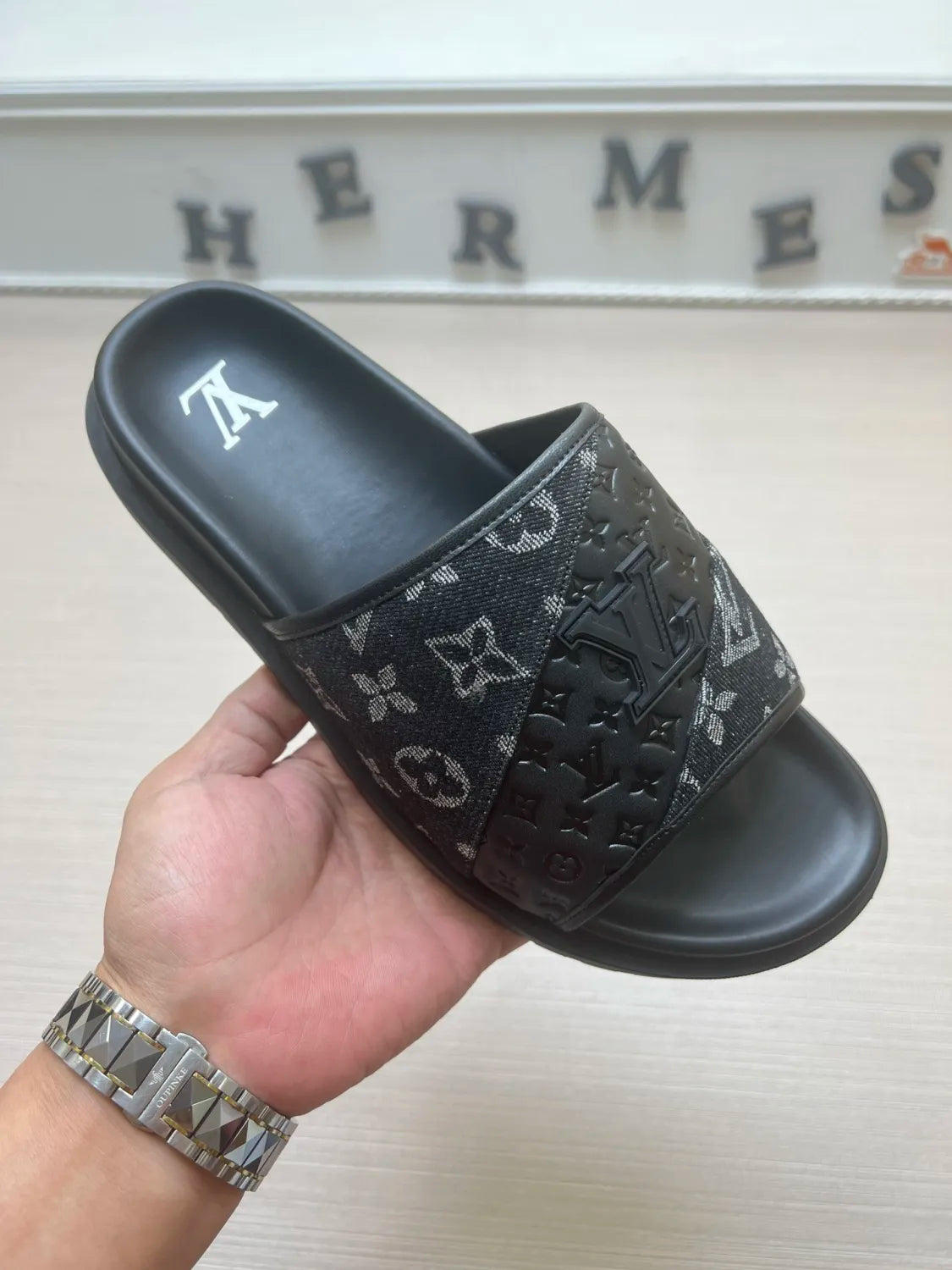 Z5ZE2 Popular slippers