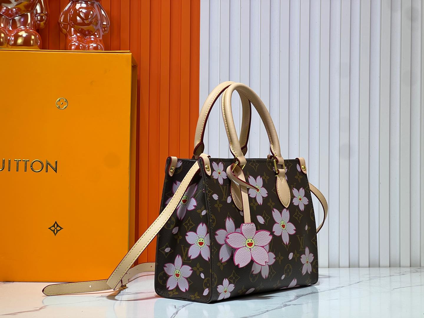 B1W15E42 Popular  leather bag