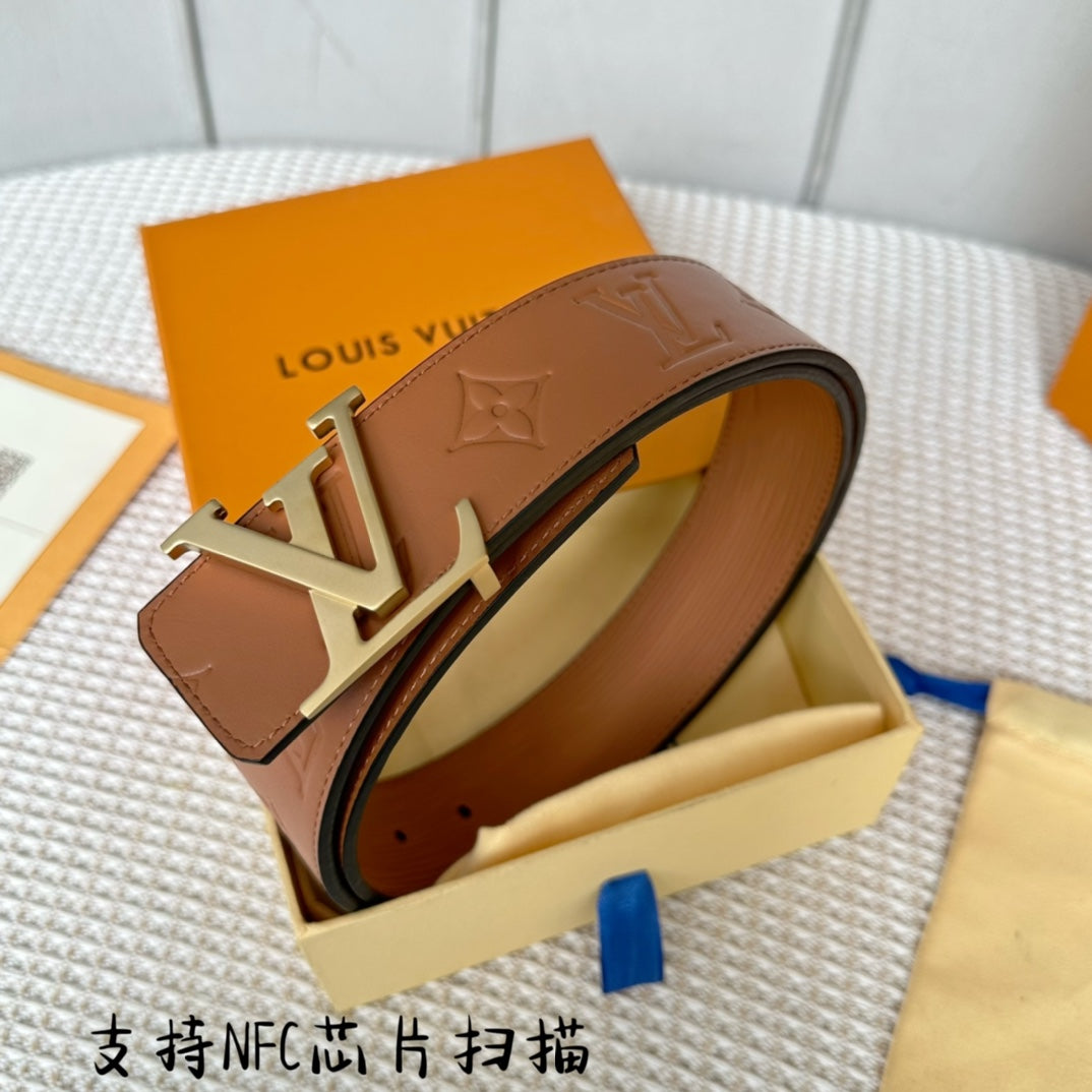 P1Q64E57 Popular  High quality belt With full package
