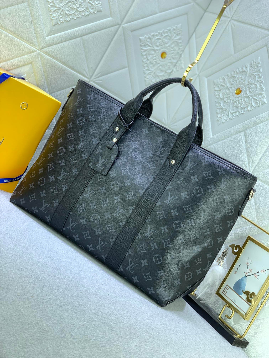B12X44E350 Popular    leather bag 