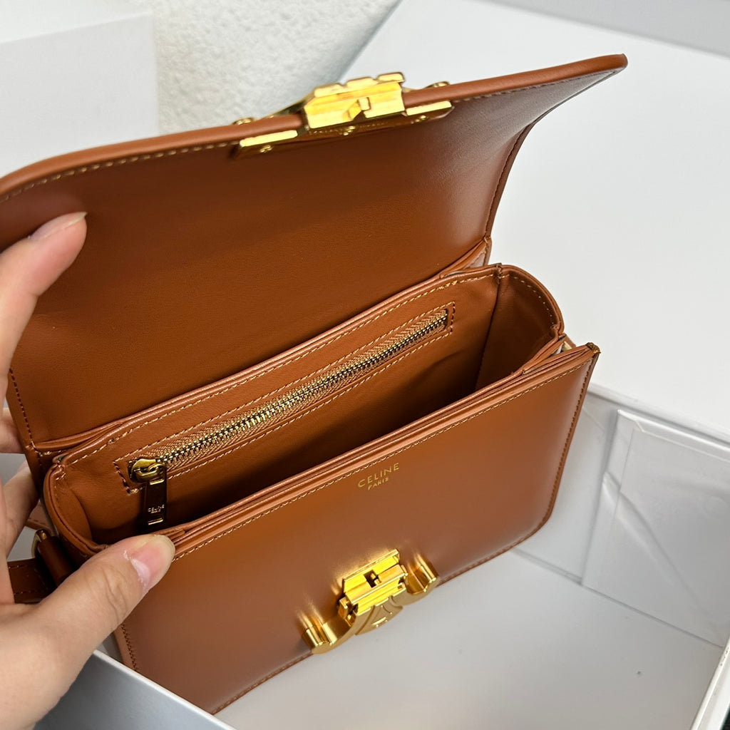 B1W25N61 Popular   leather bag