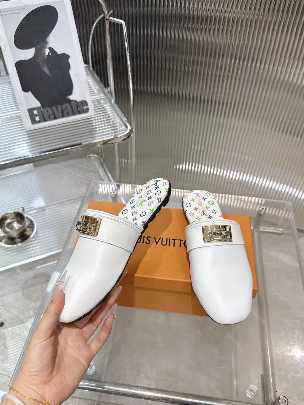 Z2R76E19 Popular high-quality leather shoes