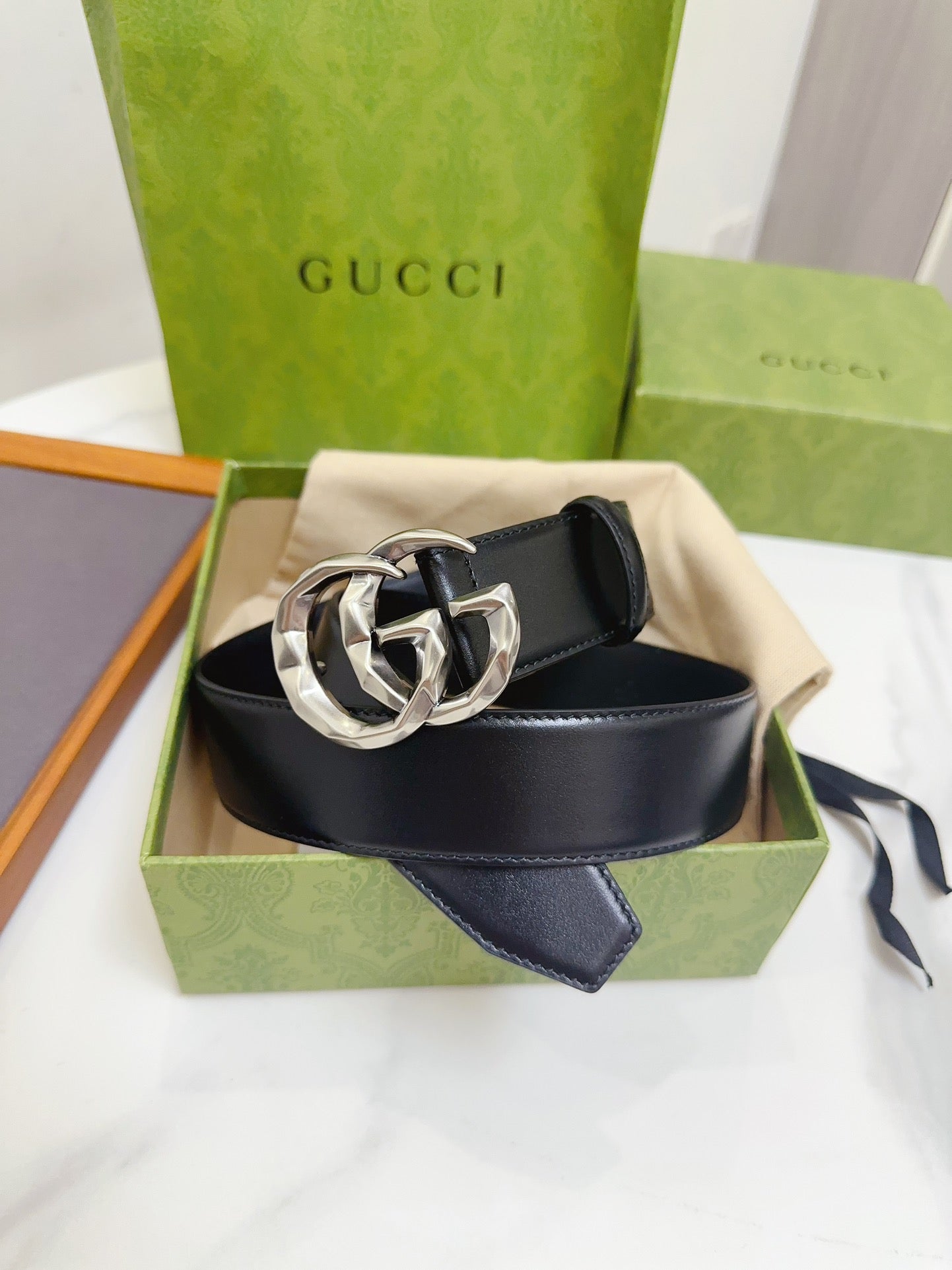 P2R55B13 Popular High quality belt With full package