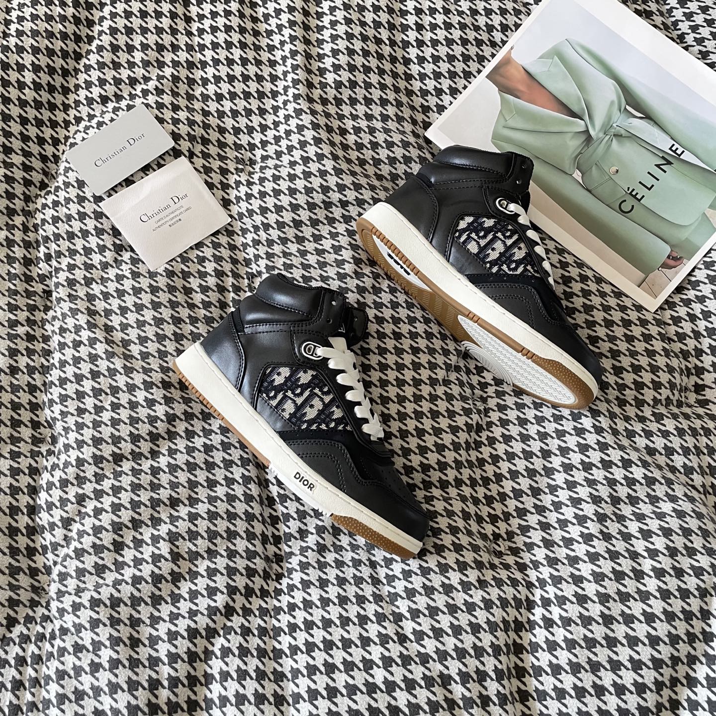 Z1Q105D339 Popular  Shoes