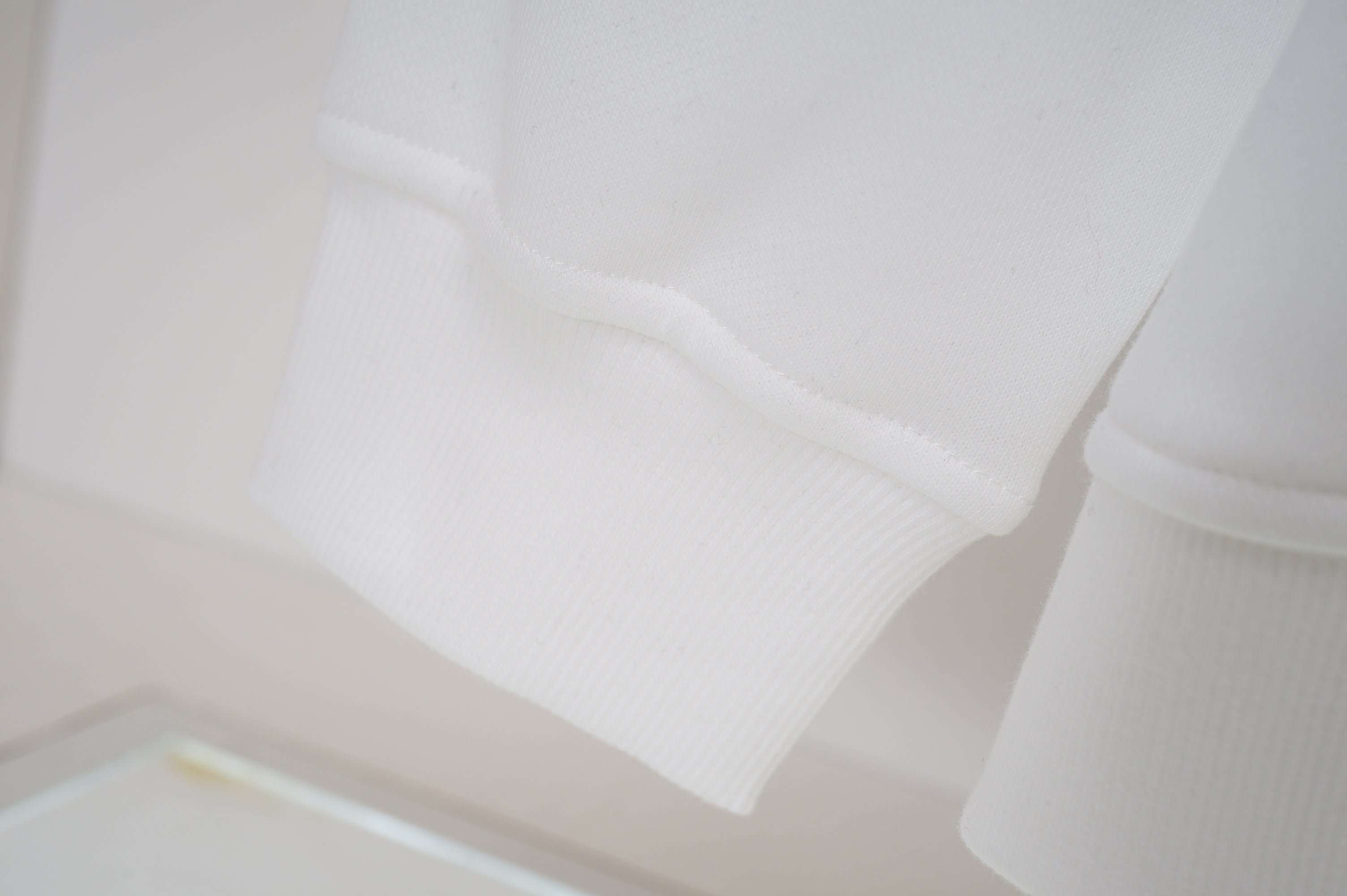 U1Z95B284 Popular Sweaters