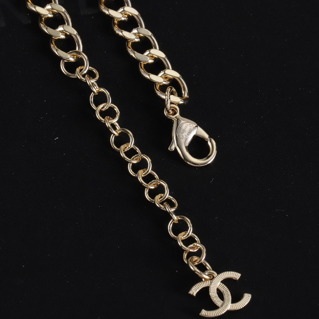 X1Q85C104X Popular Necklace