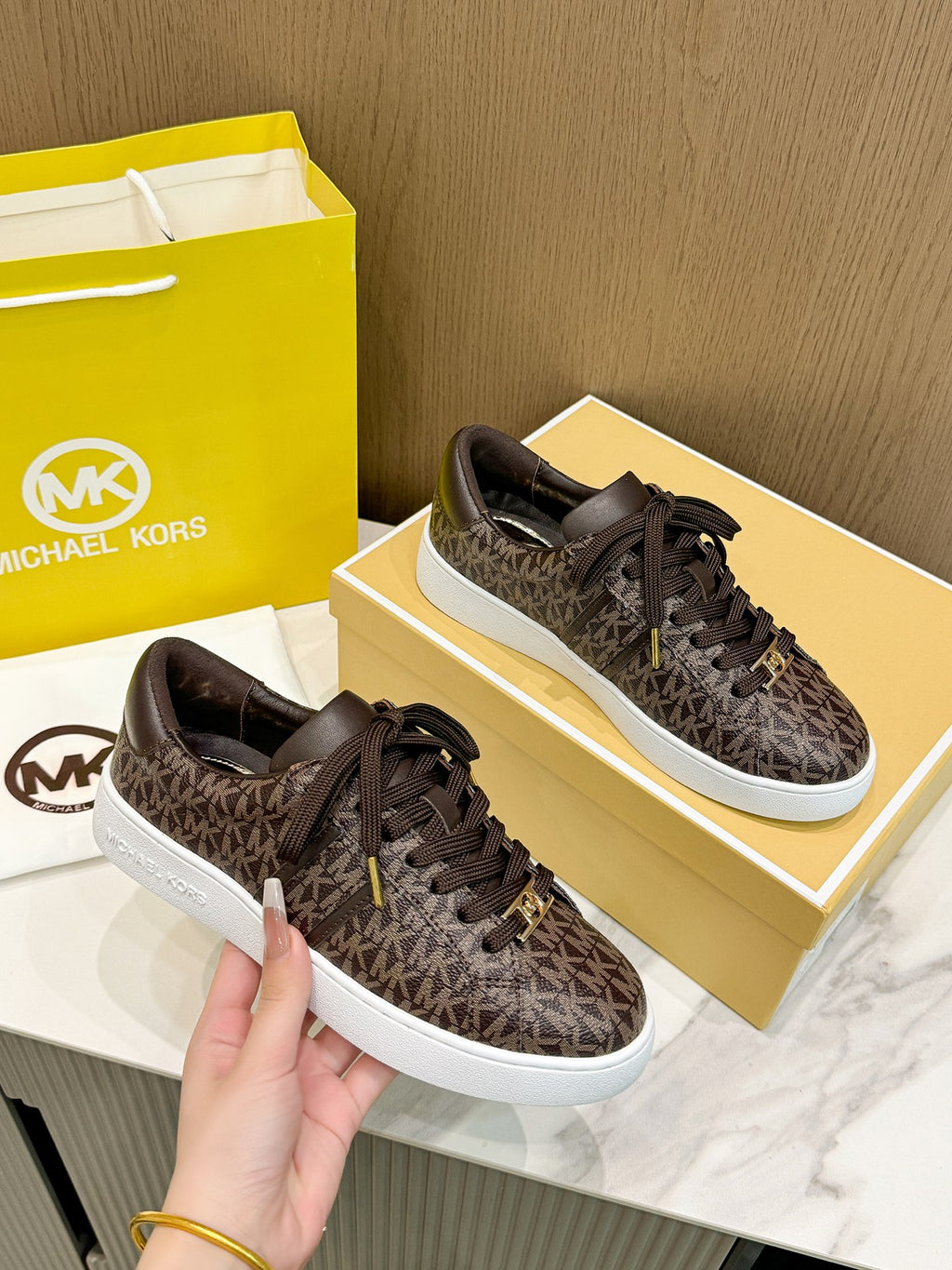 Z2Z85A48 Popular high-quality shoes