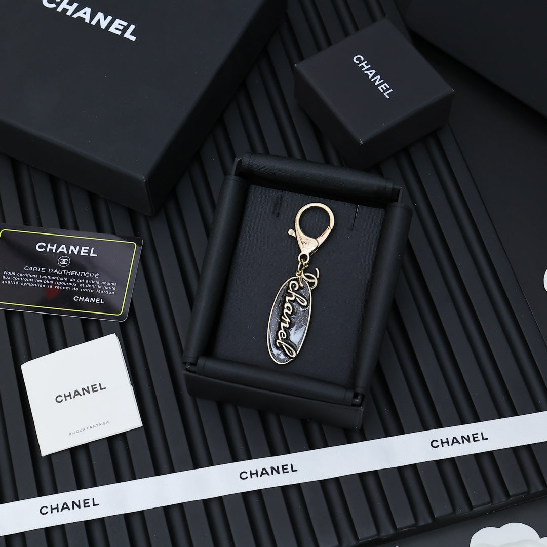 A1Z105C52 Popular bag 's charms accessories