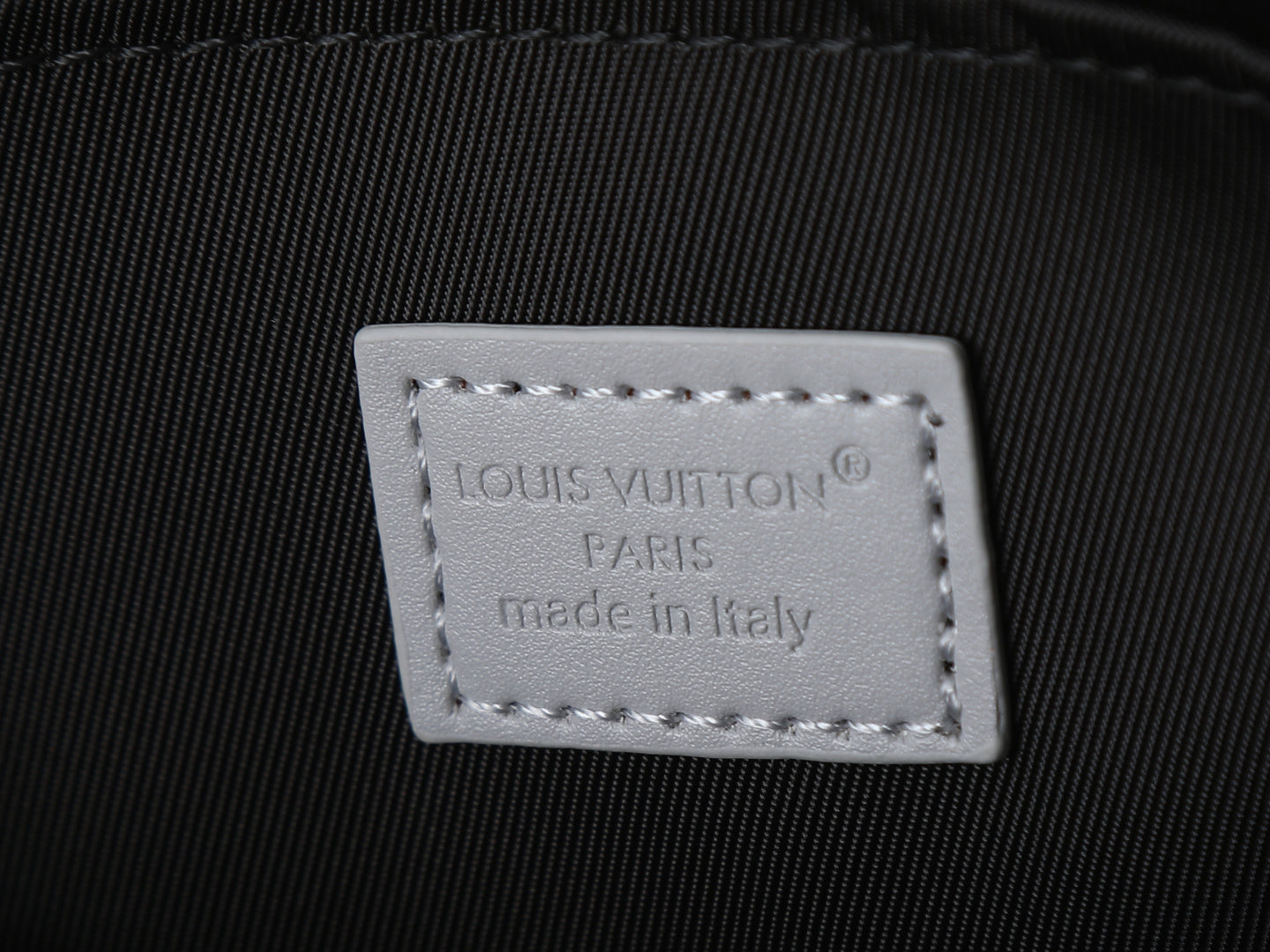 B1R76E55 Popular  bag
