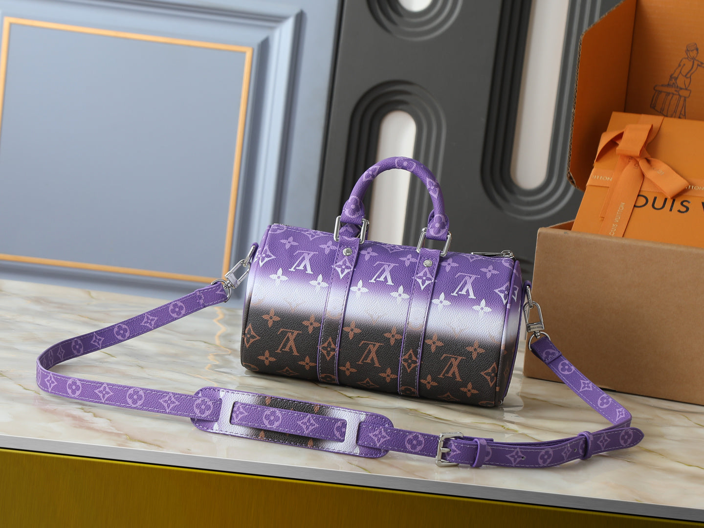 B1R76E50 Popular leather bag