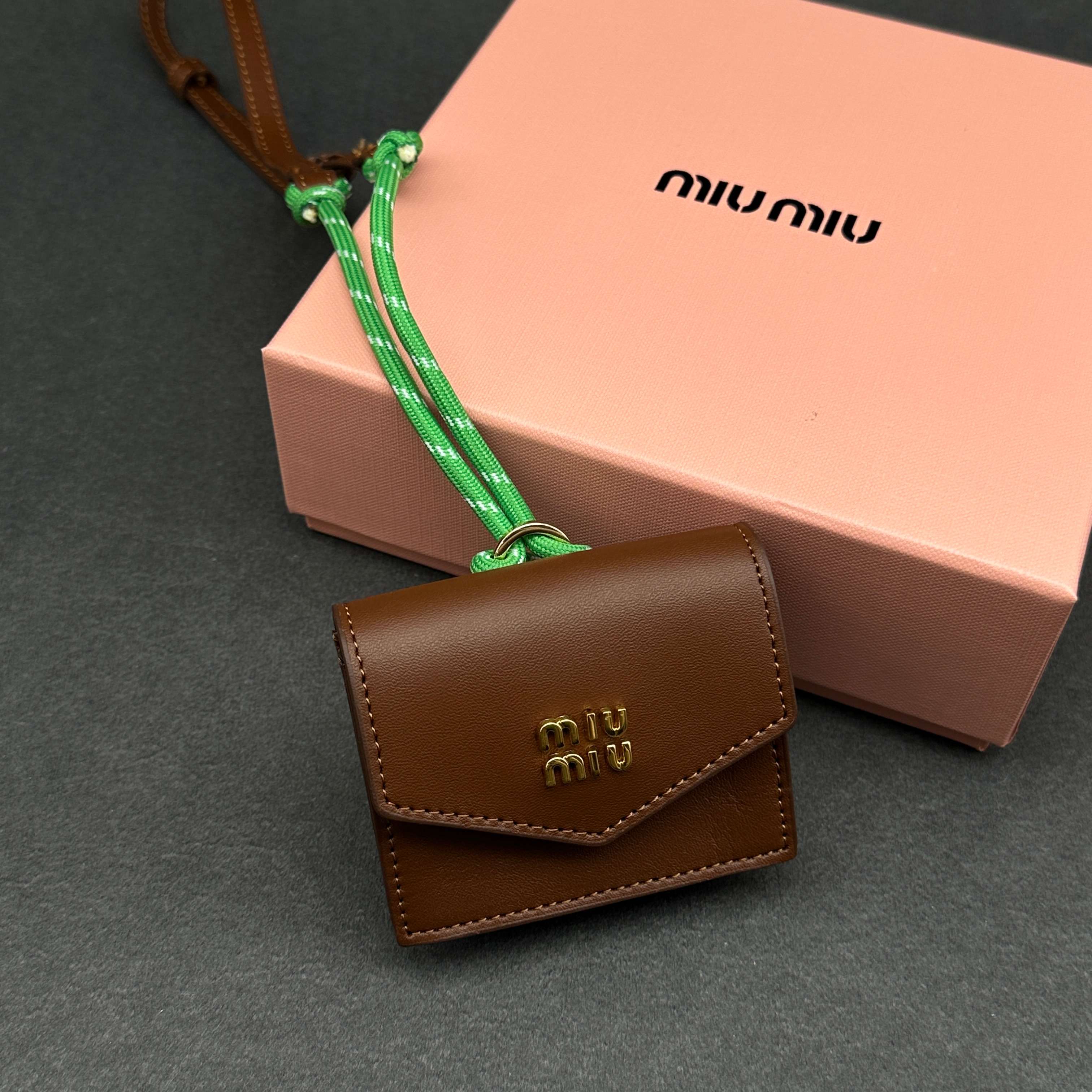 A1R46A29 Popular bag 's charms accessories