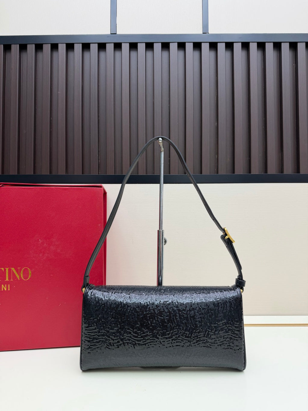 B1R76VL26 Popular  bag