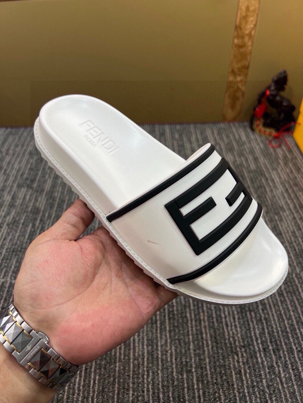 Z5Z35F286 Popular Slippers