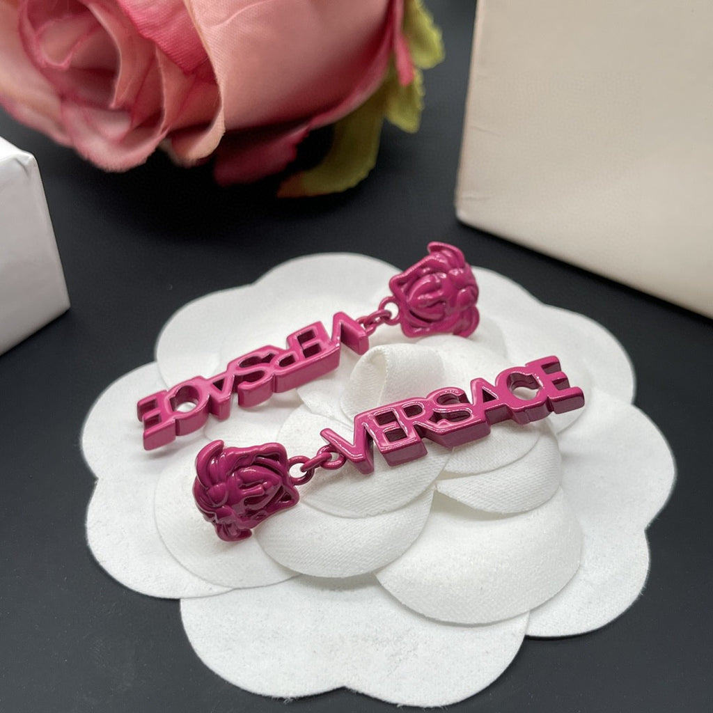 X1R75V58X Popular    Necklaces . Earrings