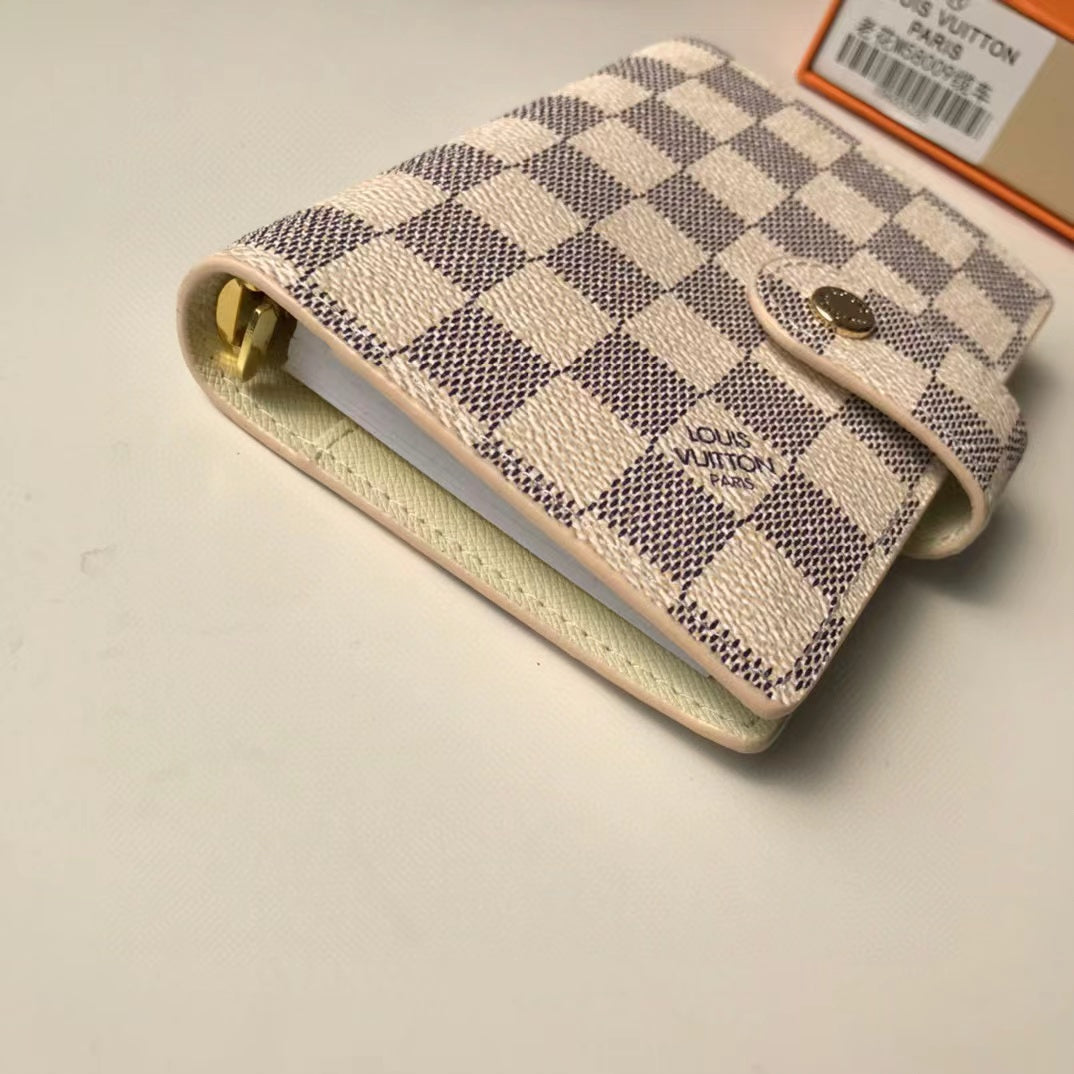 B1Y31E01 Popular  leather wallets