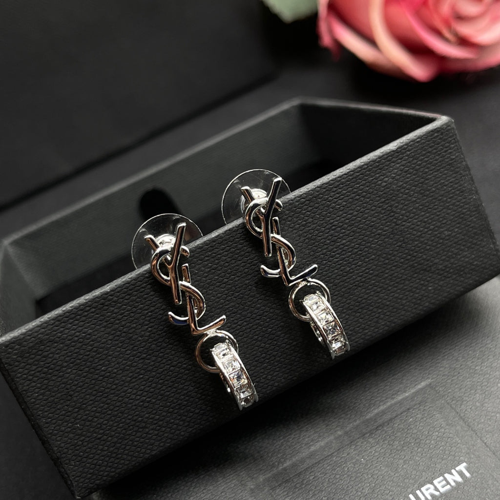 X1Z94SL606E Popular  Earrings