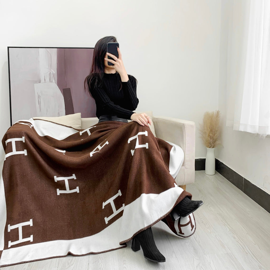 W1R86H28 Popular blanket