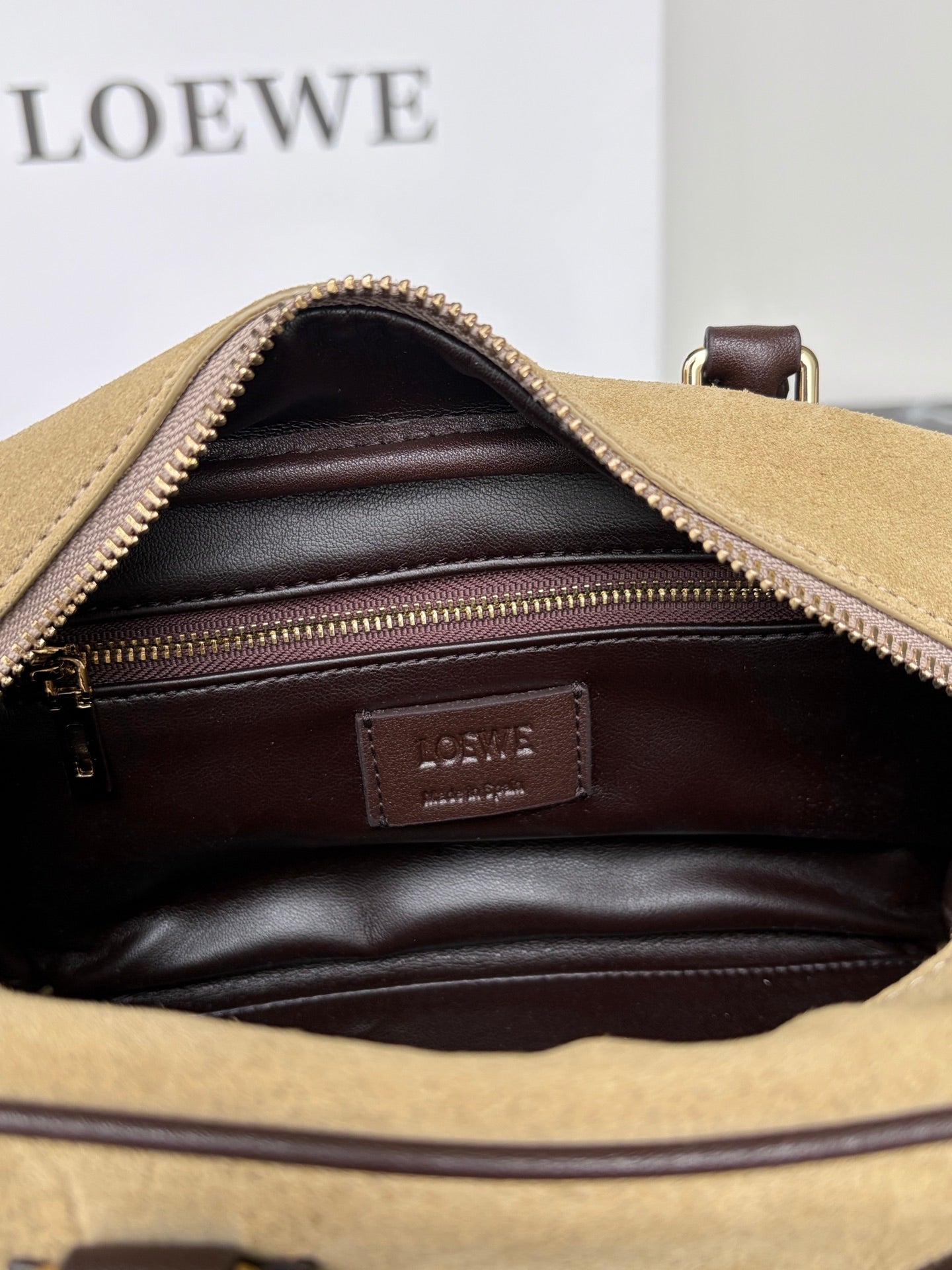 B1R66A12 Popular leather bag