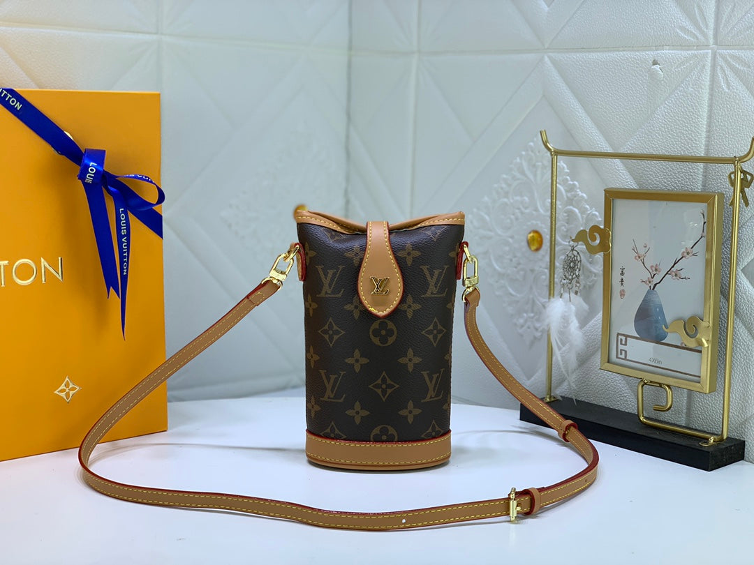 B2W25E48 Popular  leather bag