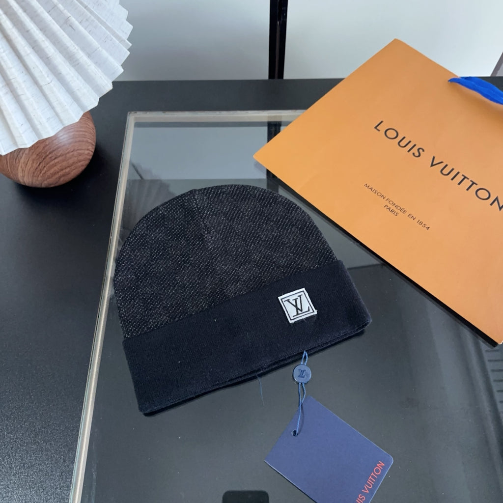 M1R86E18 Popular hats