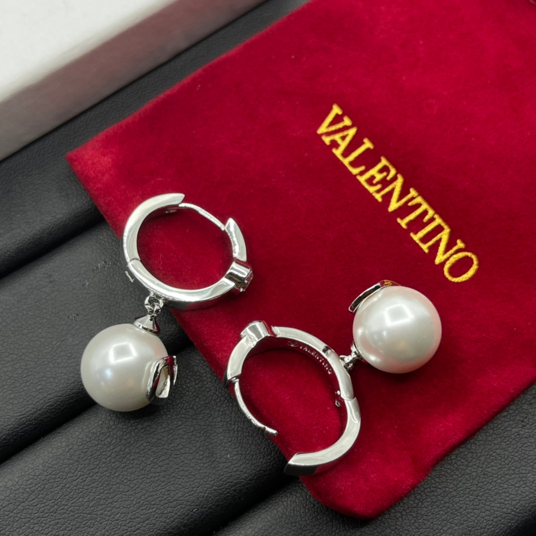 X1Z54VL353E Popular  Earrings