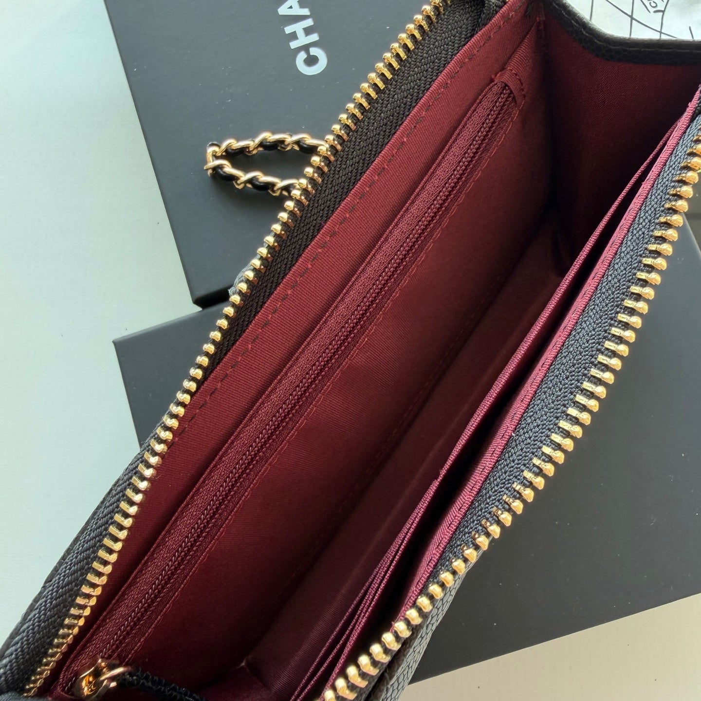 B1P46C21 Popular leather bag