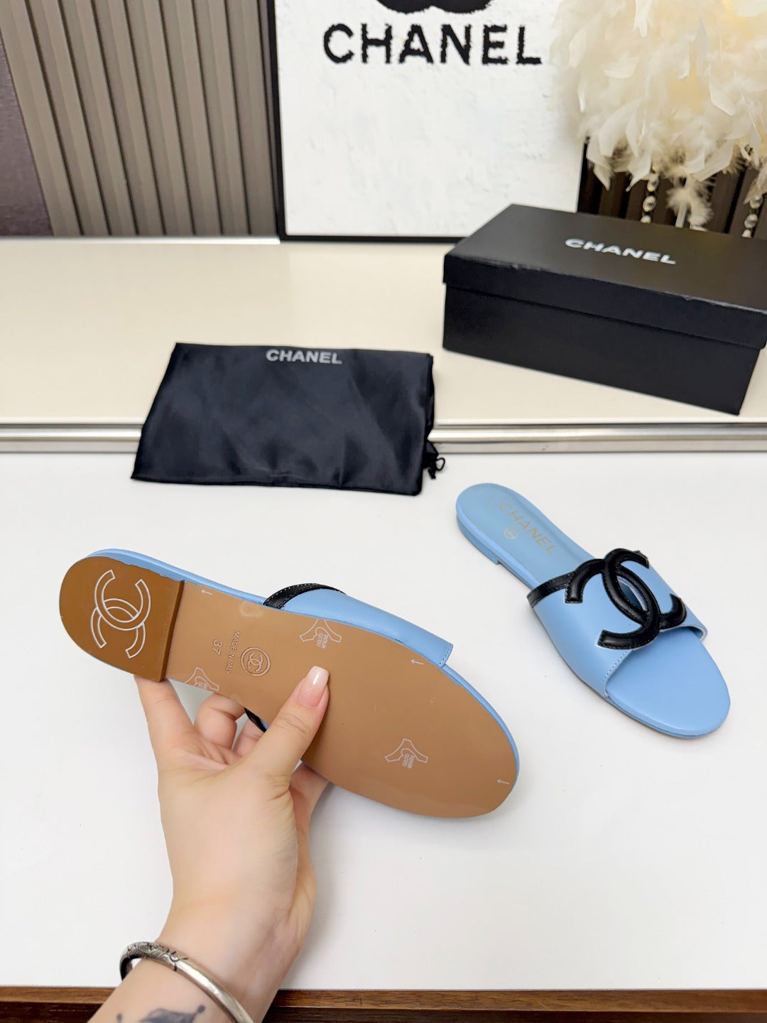 ZPX76C6  Popular high-quality leather slippers