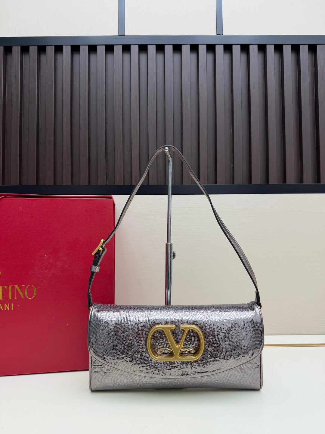 B1R76VL26 Popular  bag