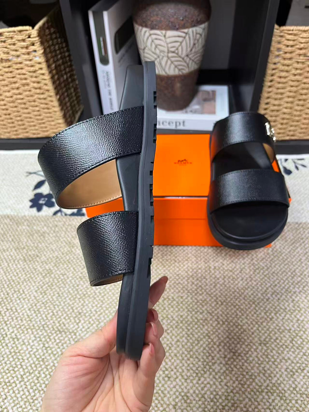 Z2P36H21 Popular high-quality leather Shoes