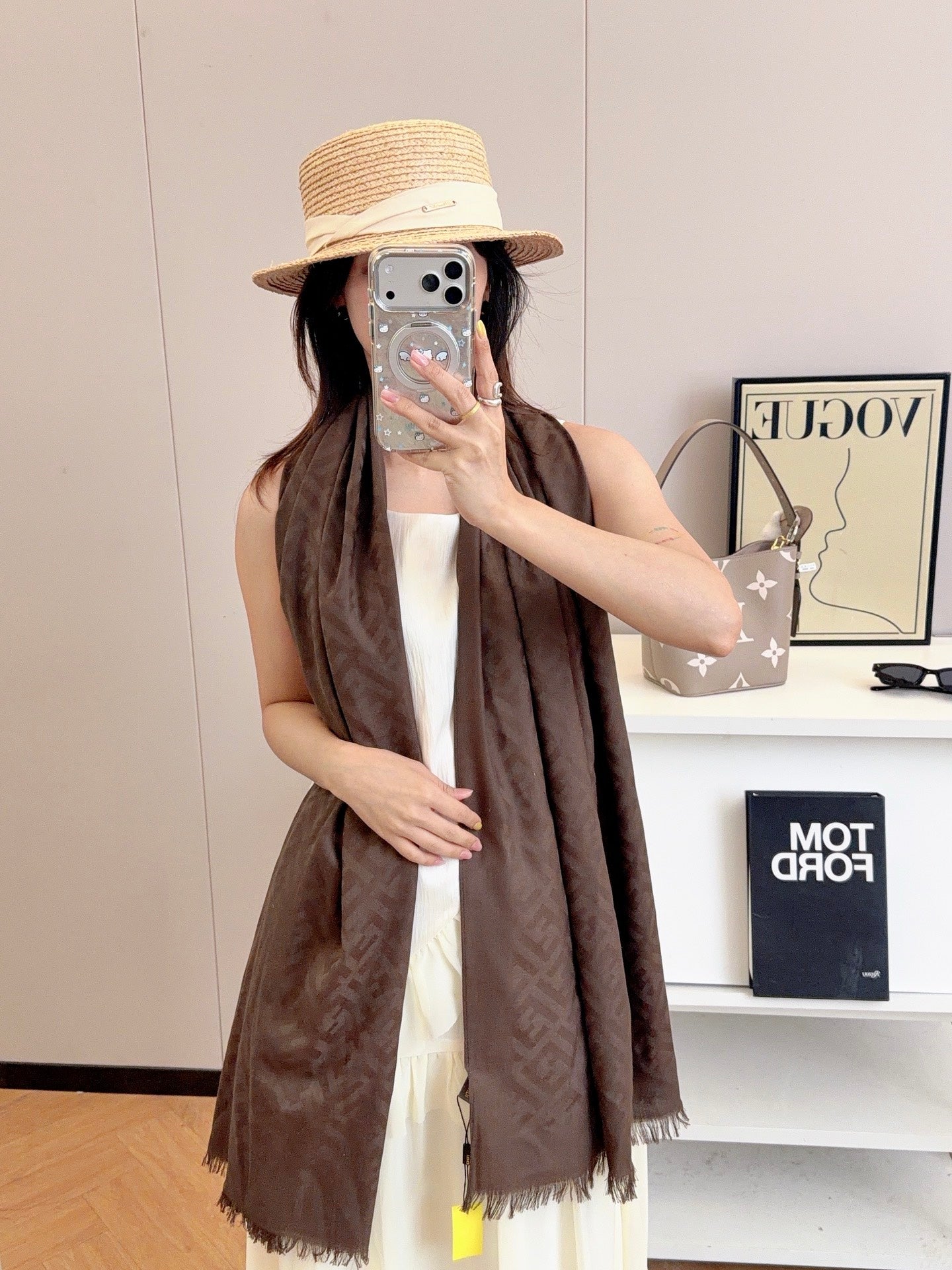 W1N36F16 Popular Silk Scarve