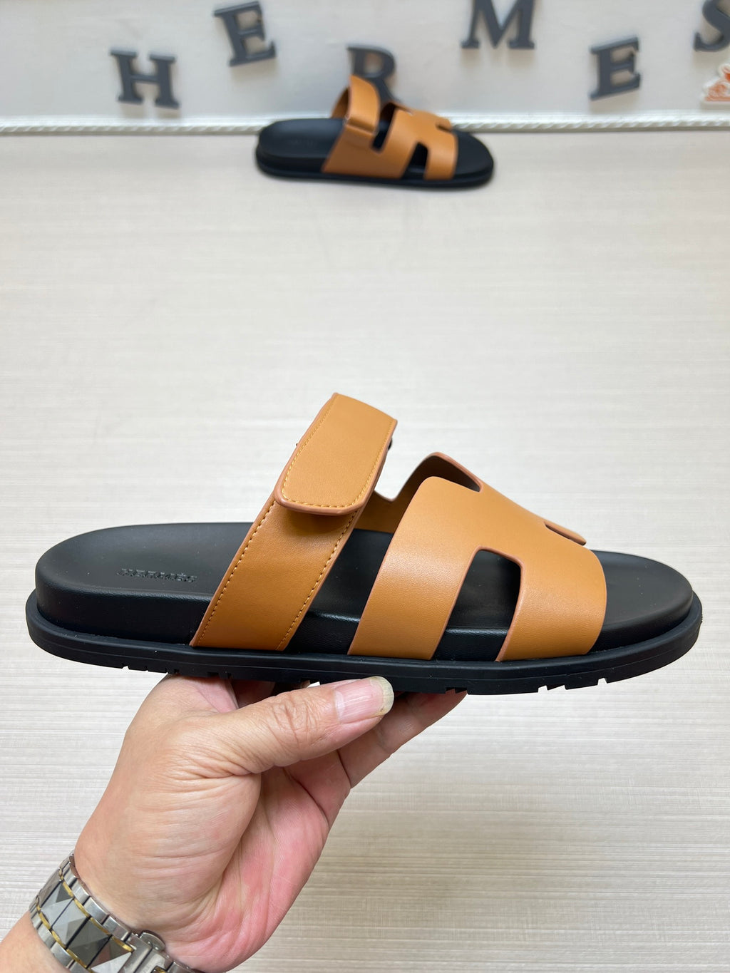 Z5R35H6  Popular Slippers shoes