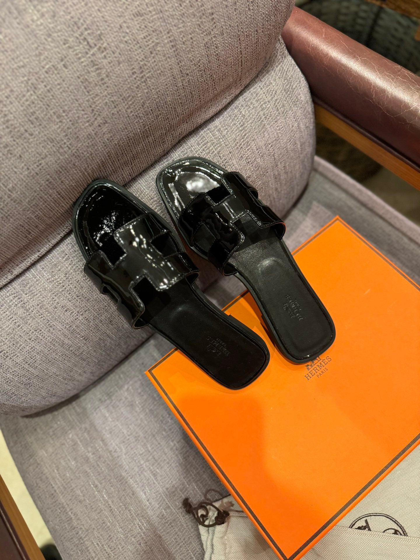 Z1Z55H310 Popular Slippers