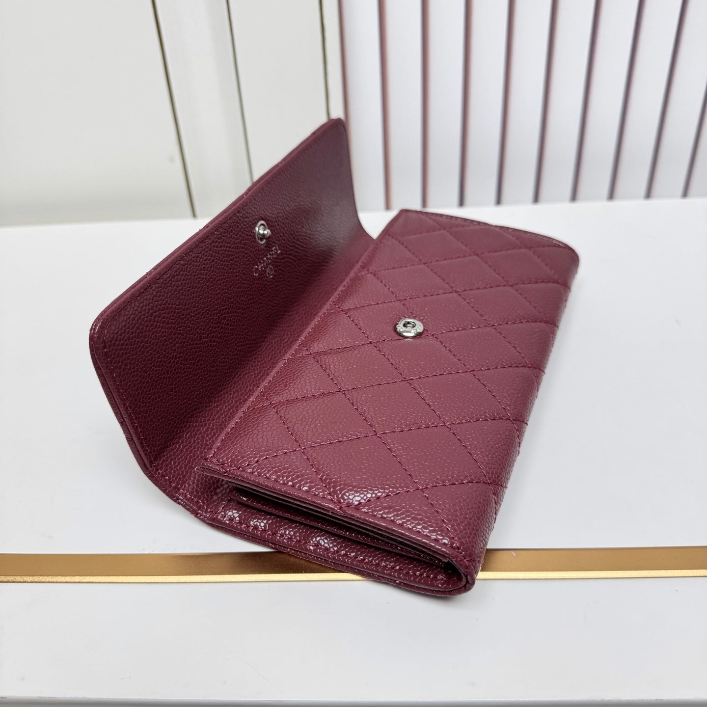 B1N36C21 Popular  leather  Wallets