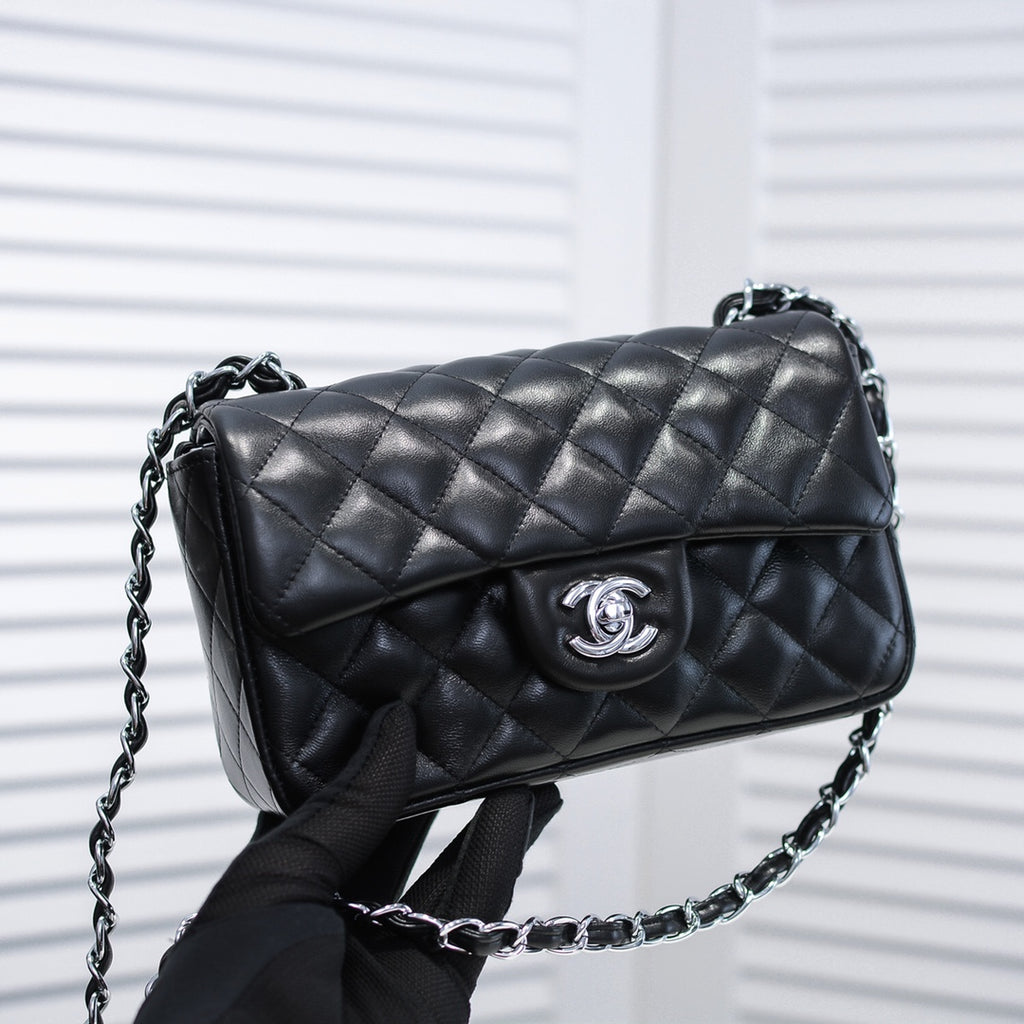 B1X43C99 Popular  leather bag 