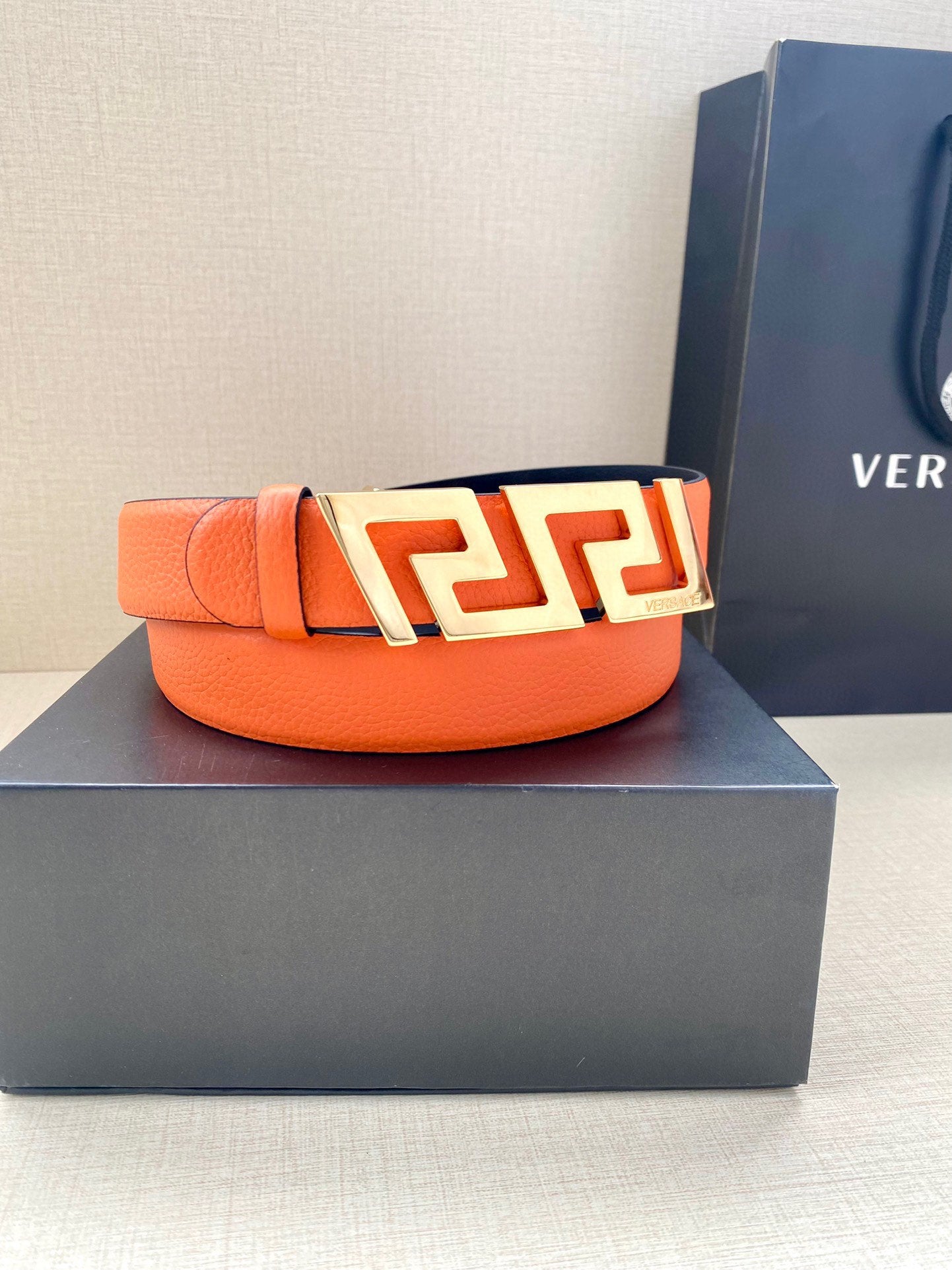 P1W15V166 Popular   High quality belt With full package