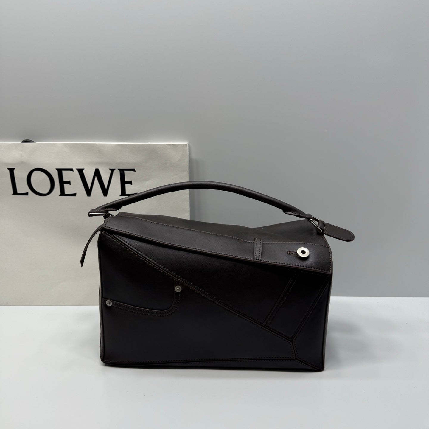 B1R46A12 Popular leather bag