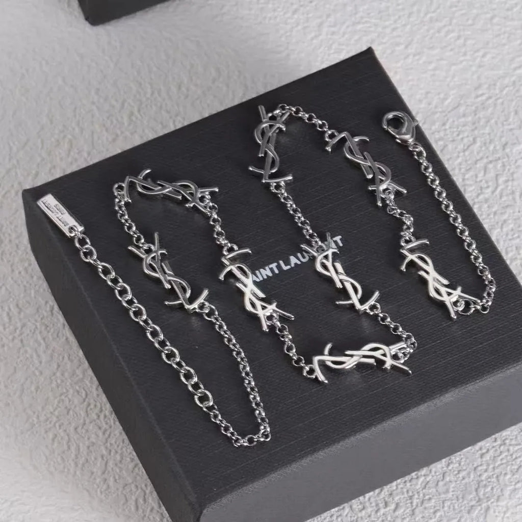 X1N65C11X Popular  Necklaces