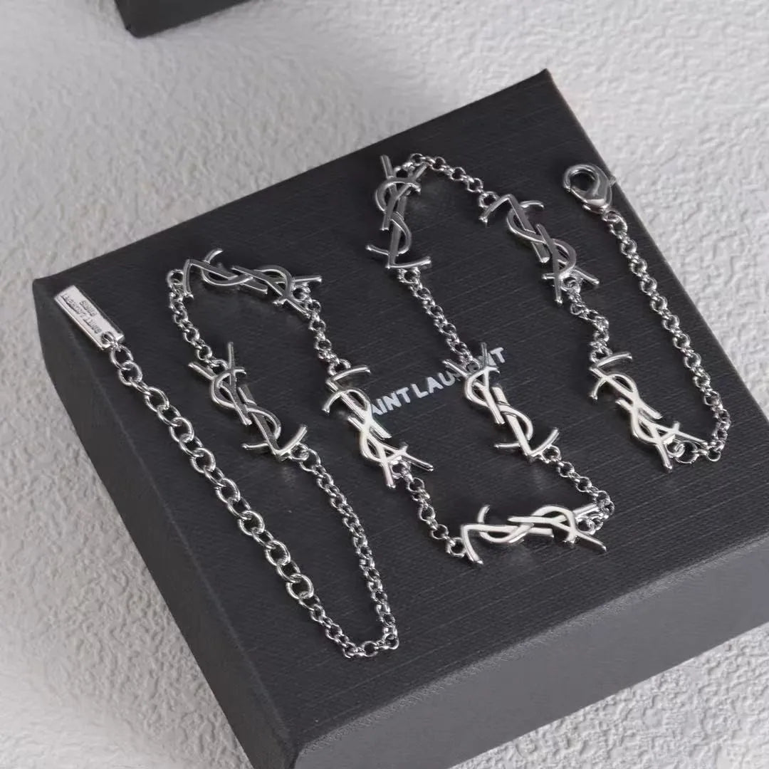 X1N65C11X Popular  Necklaces