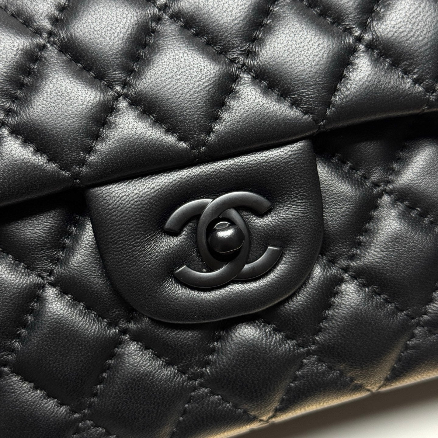 B1R76C09 Popular  leather bag
