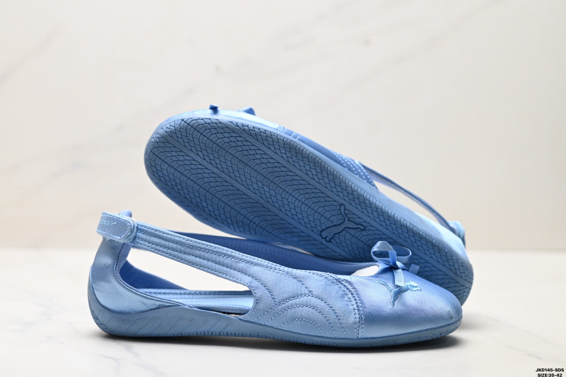 Z4R85J25  Popular high-quality  Shoes