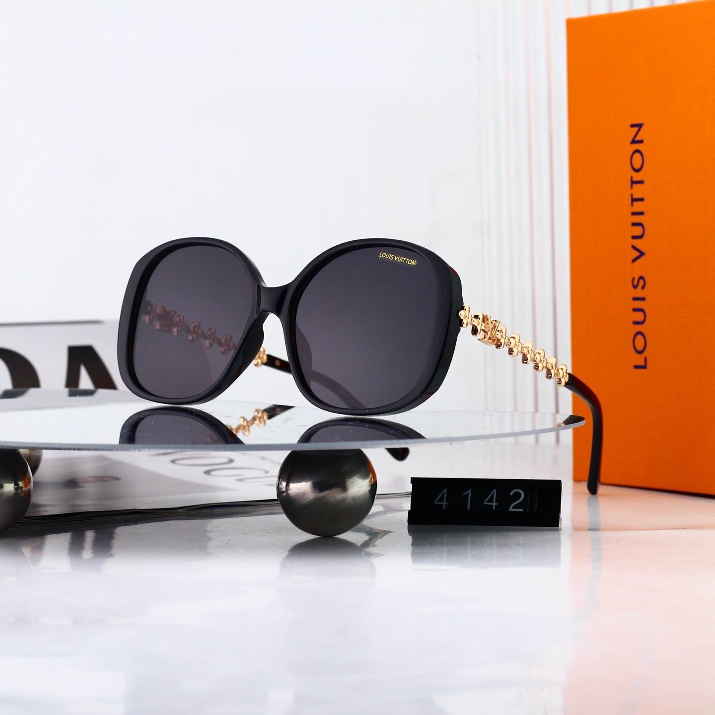 T1P56E12 Popular Sunglasses