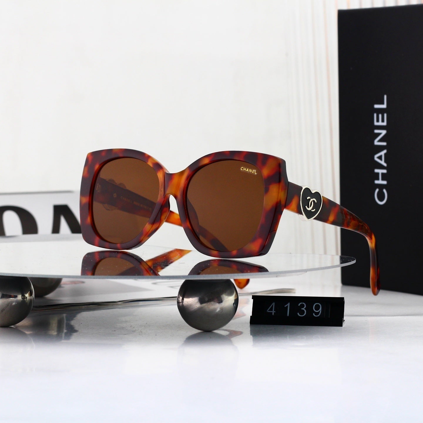 T1P56C42 Popular Sunglasses