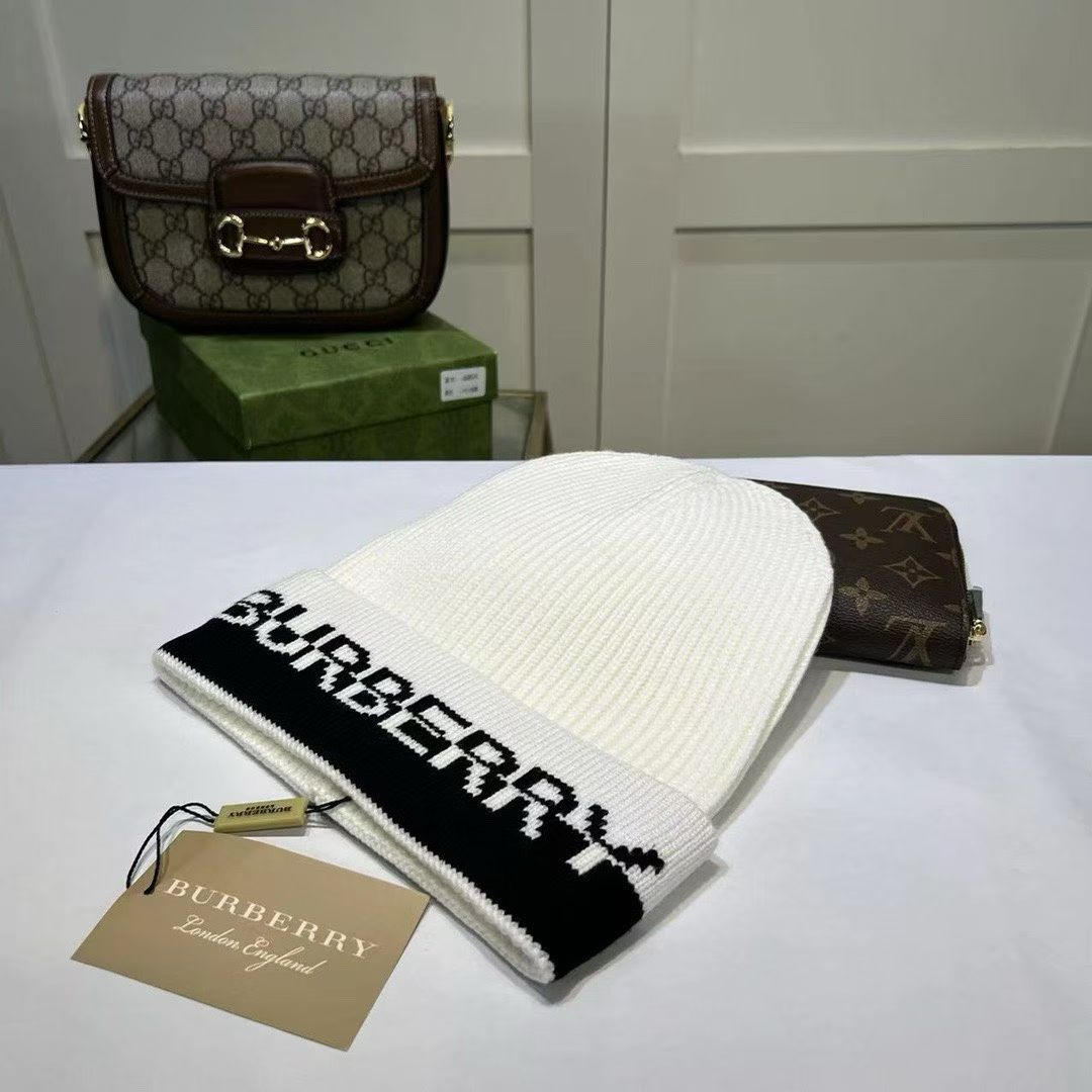 M1R86R80 Popular hats