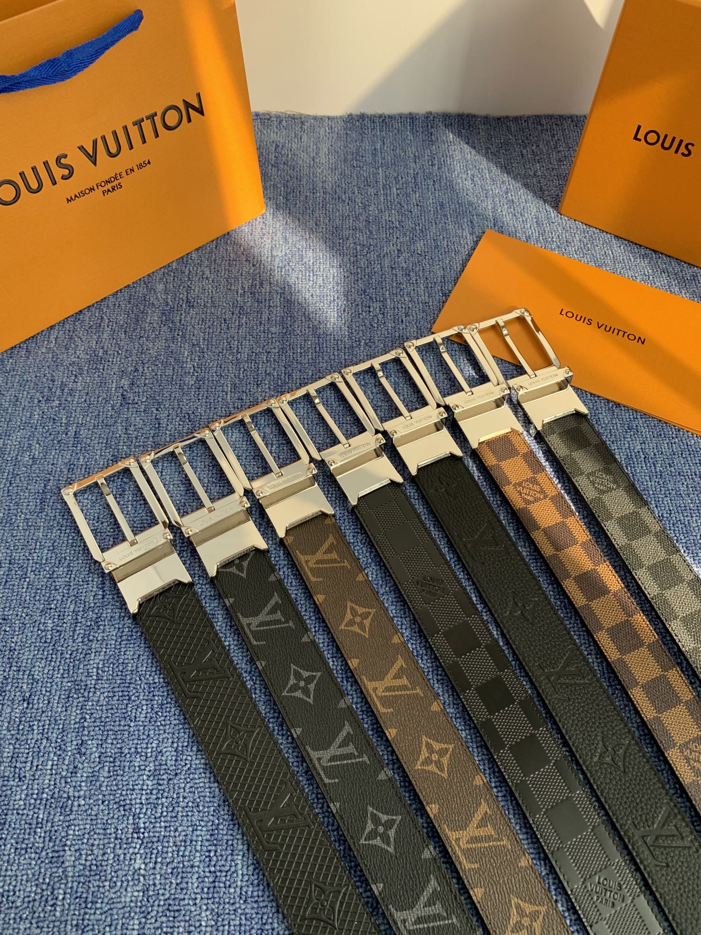 P1P36E12 Popular High quality belt With full package