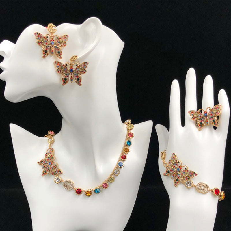 X1Z94B957X  Popular  Rings. Earrings .Bracelets .Necklaces