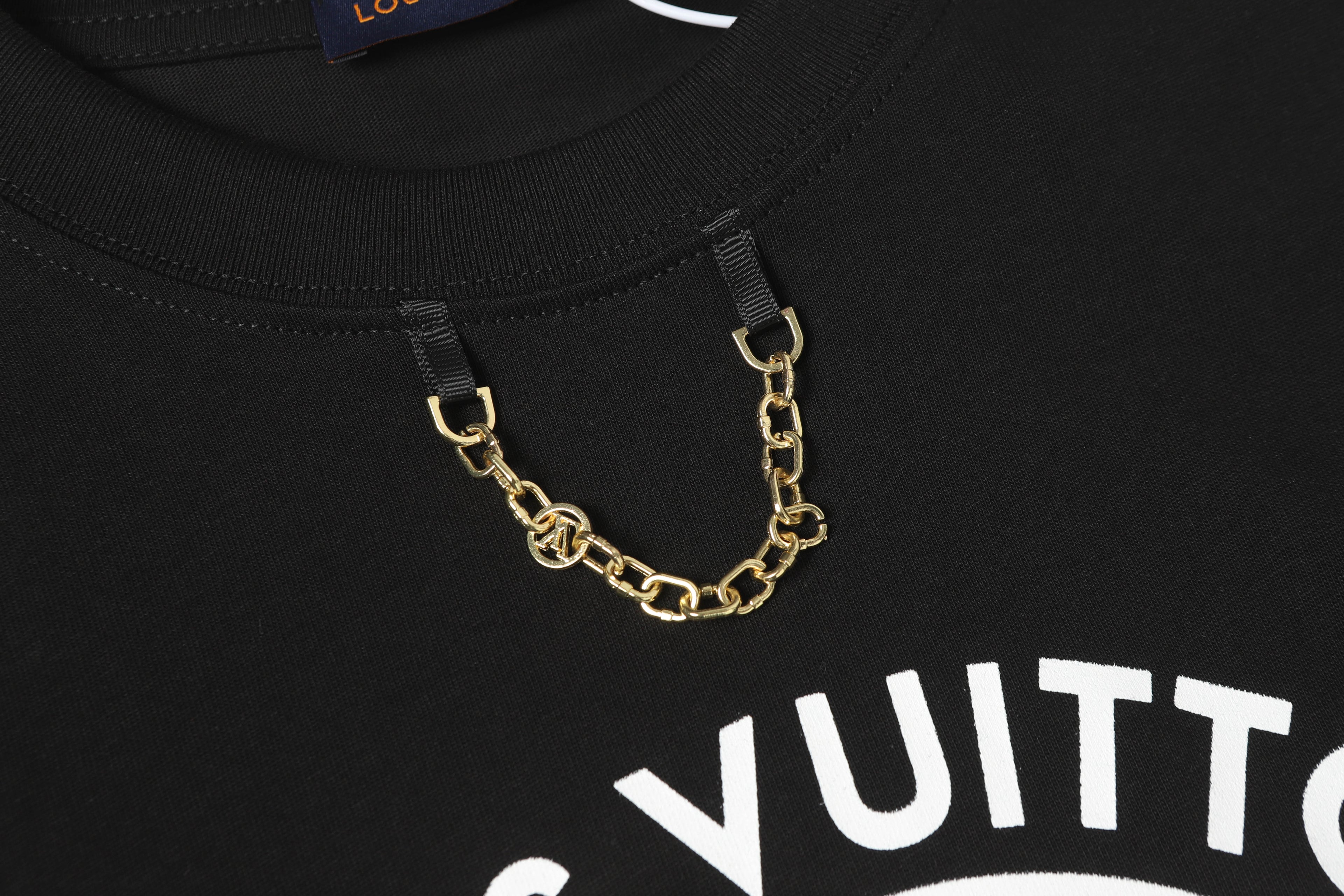 U1R45E143 Popular T-shirt