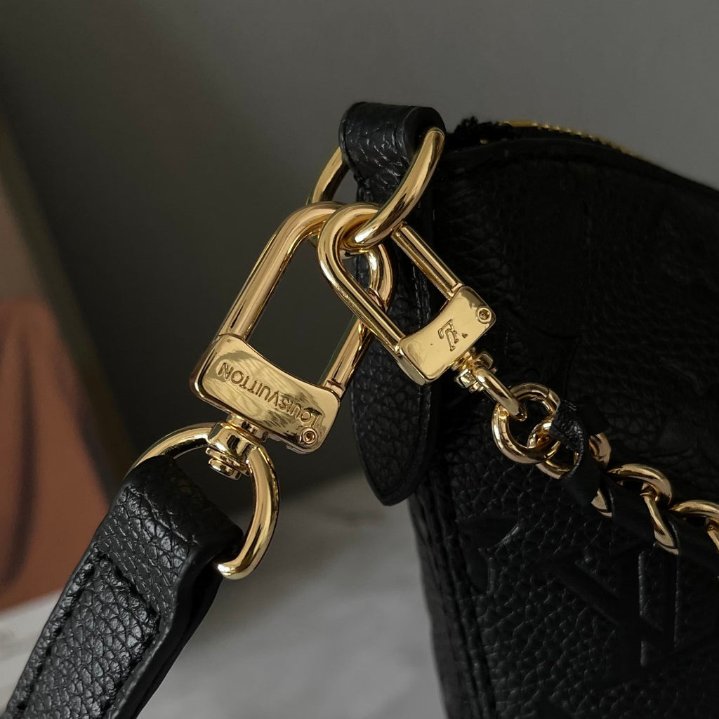 B1X104E57 Popular   leather bag
